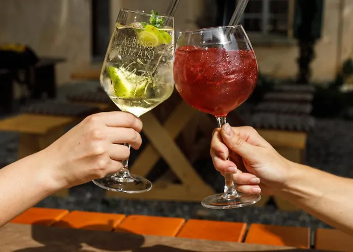 Szálloda Al Crott *